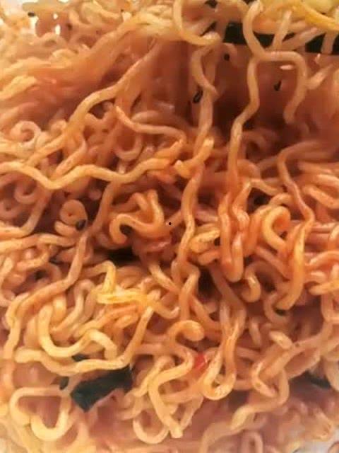 网红大妈自制方便面,自制方便面焕发新活力