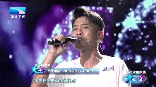 石狮网红男生唱歌,歌声传遍网络，一夜爆红背后的故事