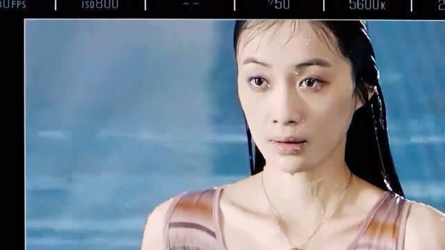 国外女明星生病发烧,健康状况引发关注